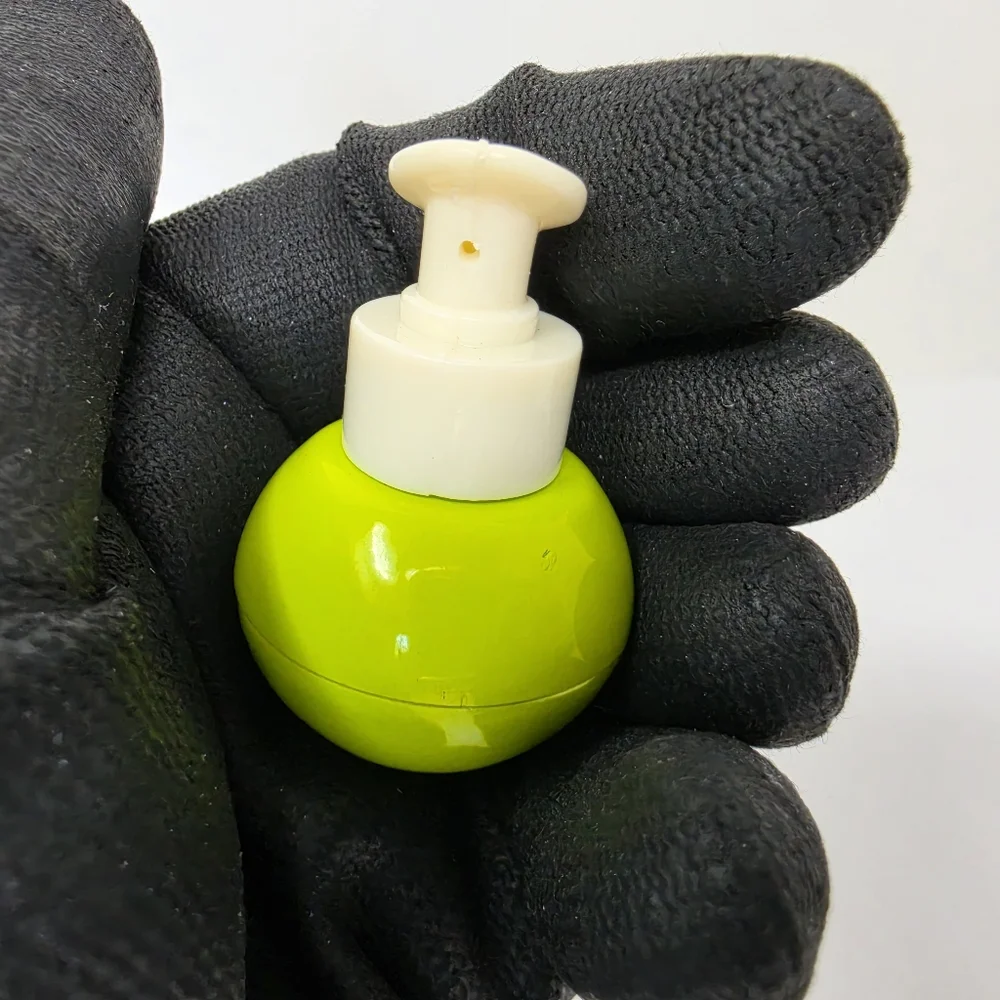 Plastic Spray Bottle Lotion Dispenser Doll House Toys Lot of 2